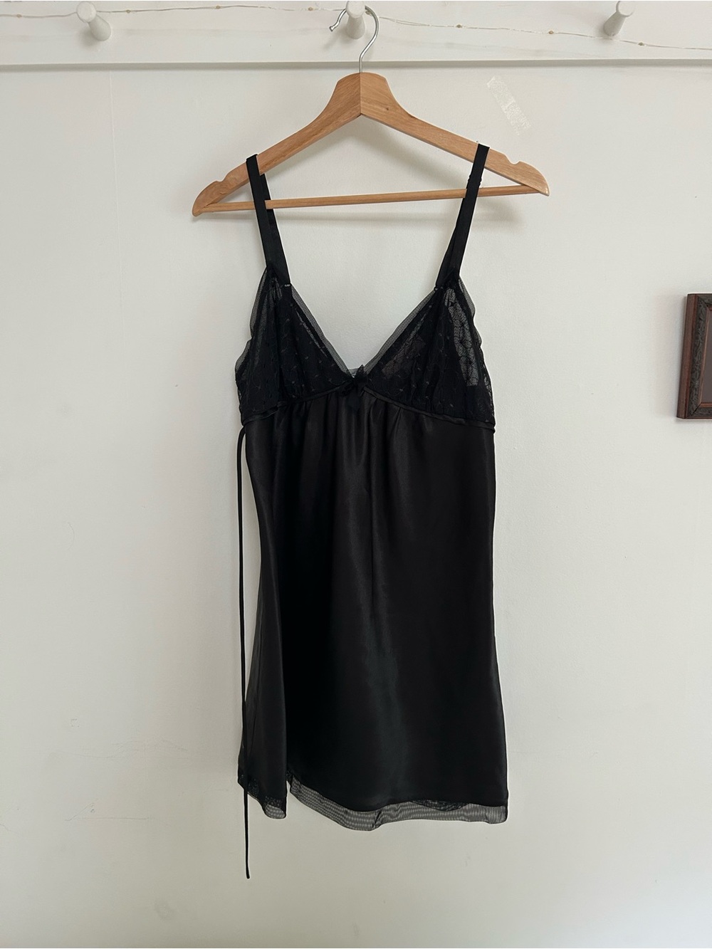 Oscar de la Renta Black Satin & Lace Slip Chemise